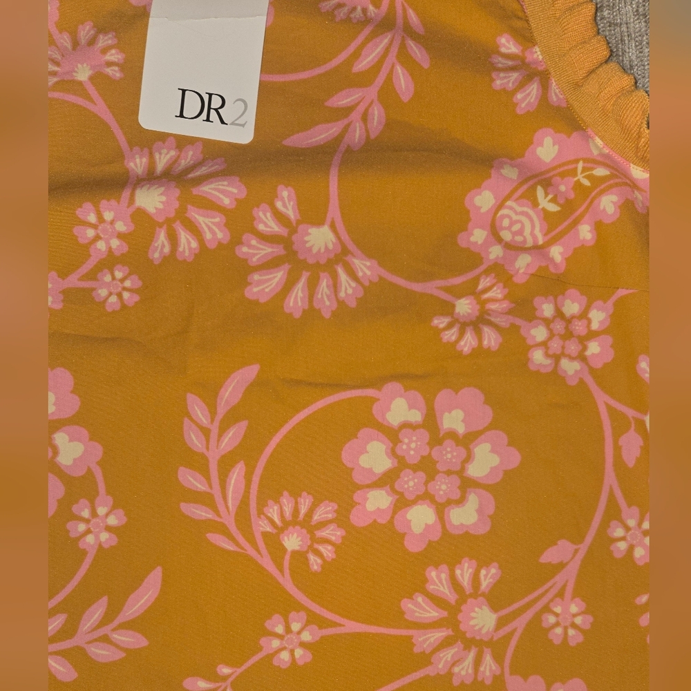 DR2 Pink Floral Paisley on Mustard Tank - Picture 2 of 4